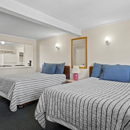 Beach Motel And Suites Олд Орчард Бийч Екстериор снимка