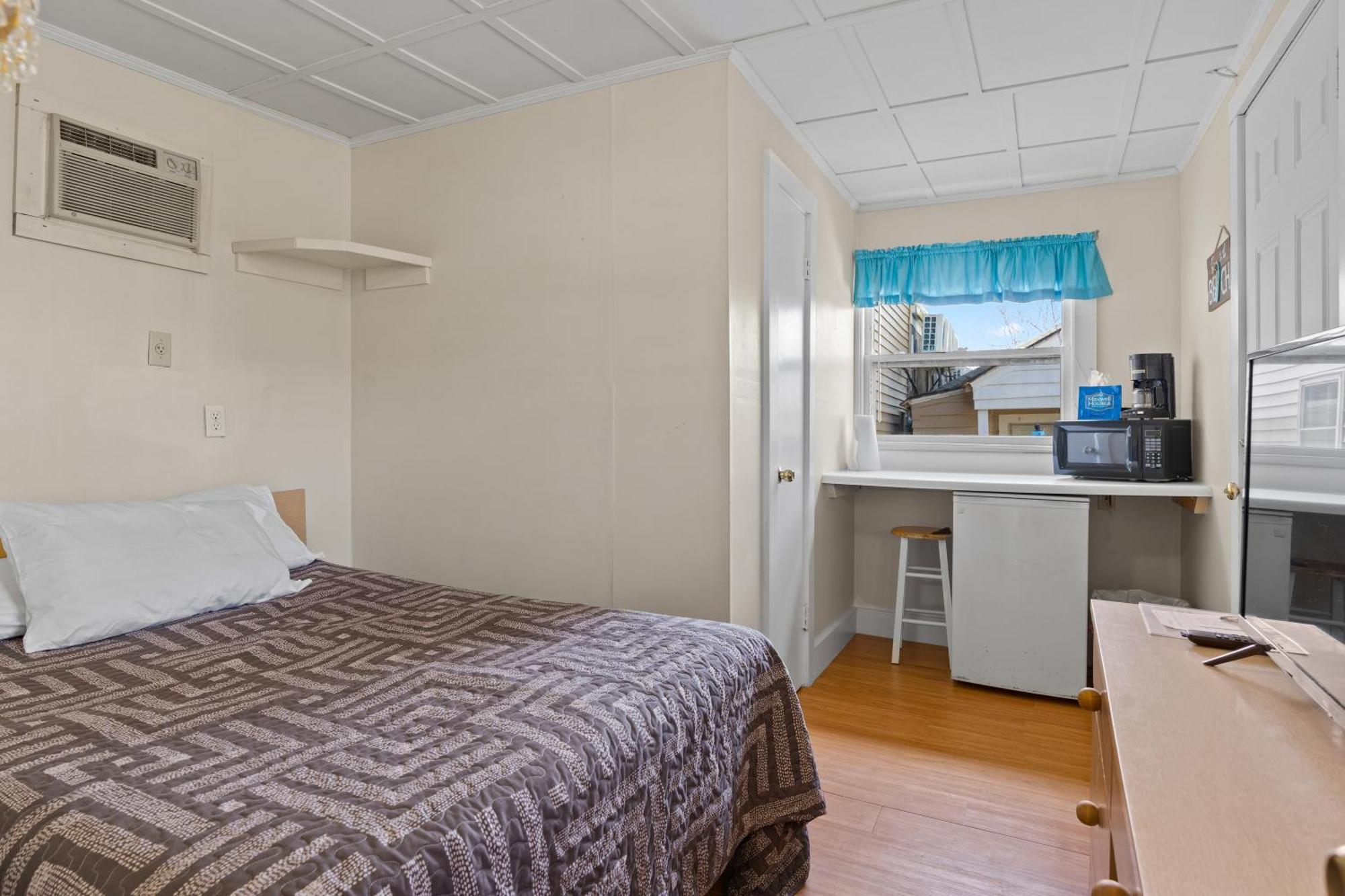 Beach Motel And Suites Олд Орчард Бийч Стая снимка
